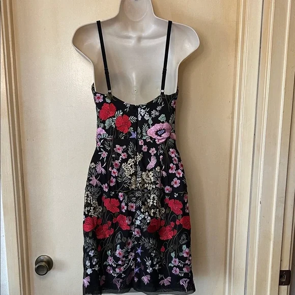 Dress the Population Black Floral Embroidered Mini Dress size XS - Picture 6 of 11